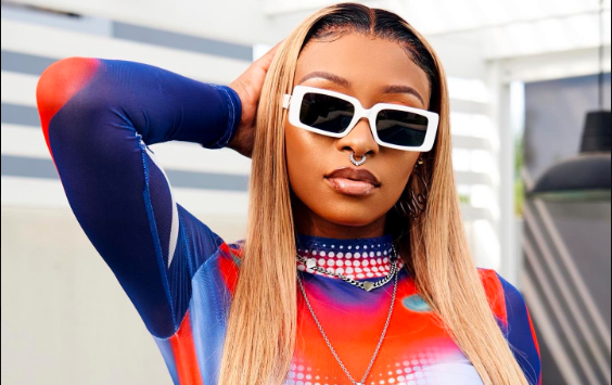 DJ Zinhle considering collaboration with the Big Brother Mzansi Season IV Finalist. A week after Big Brother Mzansi season 4 came to an end, every fan is out there trying to get a brand to lure them to sign their favourite.