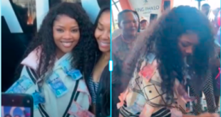 A colossal throng gathered to welcome Liema Pantsi like a queen upon her return. Liema is one of the few South African Big Brother Mzansi Season IV housemates with big fanbases.