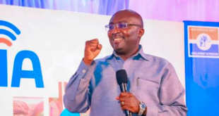 Vice President Dr. Mahamudu Bawumia, the flagbearer of the New Patriotic Party (NPP), has announced an ambitious plan to lower Ghana's energy costs by shifting from fuel-based to solar power if elected president.