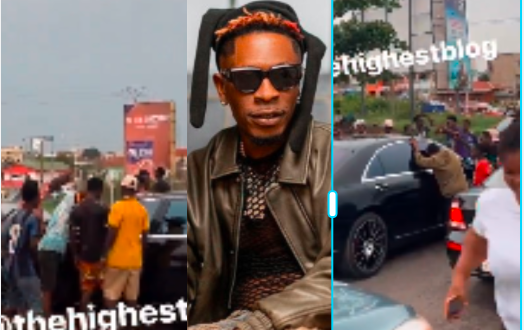 African Dancehall King Shatta Wale was mobbed by fans yesterday, May 23, around 6 p.m., when he was stuck in traffic in his S-Class Benz near Accra Mall. It was amazing how these supporters found out he was the one in the car.