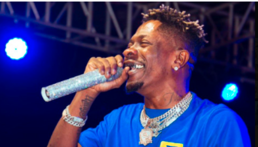 Celebrated Jamaican producer, Contractor hailed African Dancehall King Shatta Wale for his impact on making Dancehall Music mainstream in Africa.