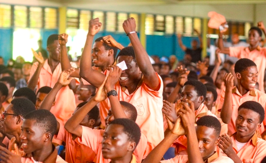 Kumasi High School (KUHIS) has whipped Prempeh College and Opoku Ware School (OWASS) in the Ashanti Regional final of the 2024 National Science and Maths Quiz competition(NSMQ2024#.