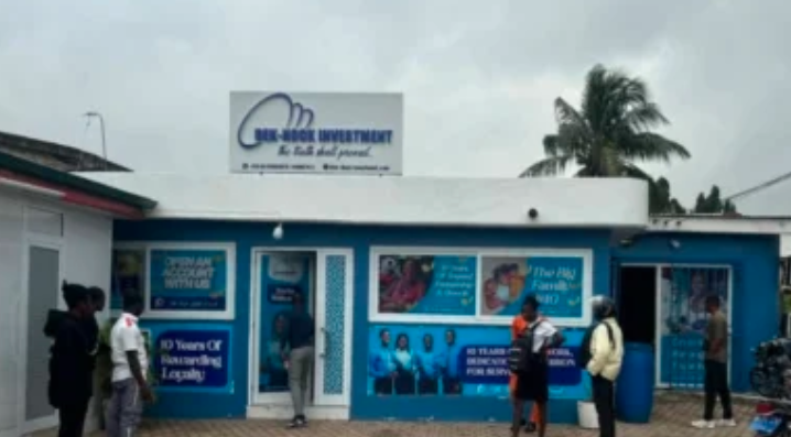 The Ghana Police Service, in partnership with the Bank of Ghana, has closed the operations of Dek-Nock Investments, which has branches in Nungua and Ashaiman, Greater Accra Region.