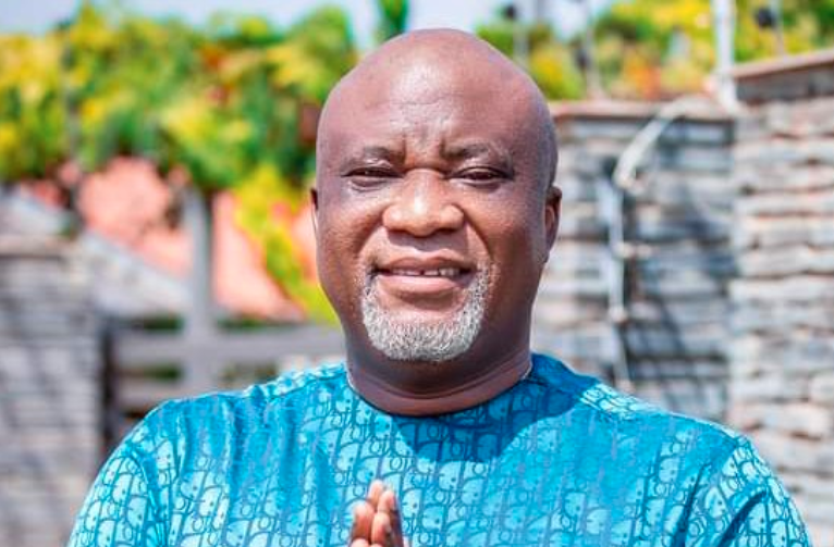 Director of Special Duties for the Movement for Change, Hopeson Adorye, has blamed Ghana’s economic struggles on President Akufo-Addo’s reliance on “family and friends.”