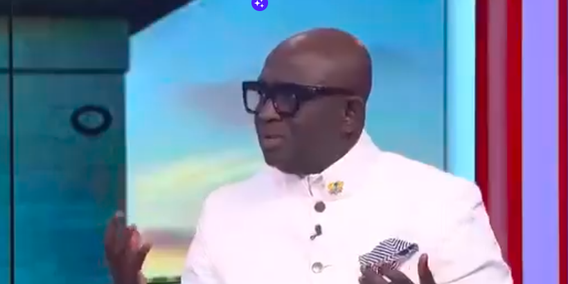 Ghanaian broadcaster Kwasi Kyei Darkwah, widely known as KKD, has criticized the judiciary and police for their perceived inaction amidst what he terms as state plunder by the government of Nana Addo Dankwa Akufo-Addo and Dr. Mahamudu Bawumia.