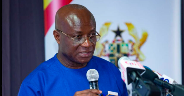 Former Majority Leader Osei Kyei-Mensah-Bonsu has criticized former President John Mahama‘s manifesto promise to scrap taxes on betting, calling it “unacceptable.”