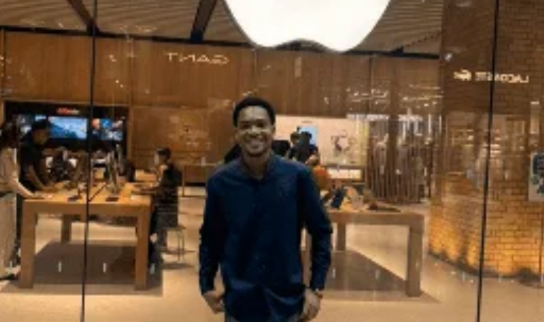 The champion of Ghana’s Sharks Quiz Season 3 and a recent graduate of Academic City University College, Faith Sobe Cyril, has landed a Software Engineer role at Apple in London, UK.