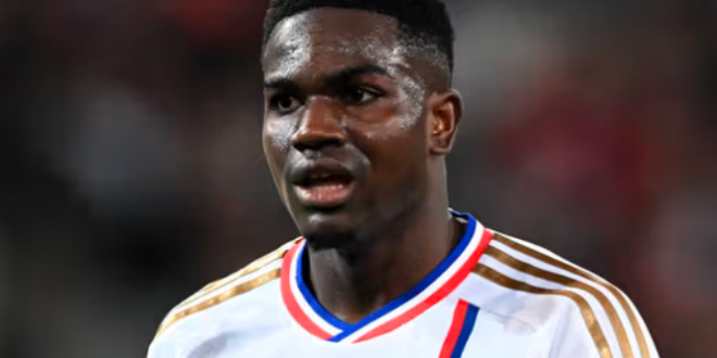 Leading French news outlet L’Equipe has shed light on the failed transfer of Ghanaian winger Ernest Nuamah from Olympique Lyon