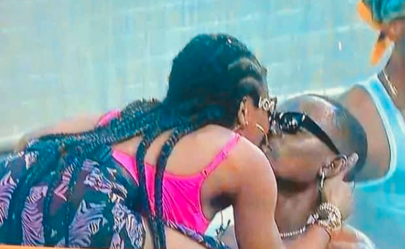 The shocking twist was when Kellyrae and Kassia shared their first public kiss at last night's pool party, finally breaking their silence on their secret relationship.