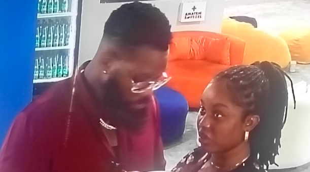 In a dramatic turn of events, the love triangle between Onyeka, Ozee, and Victoria in Biggie's house has taken another turn last night when Ozee