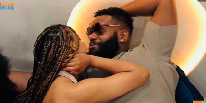 A drunken Victoria was spotted being overly affectionate with Ozee after the BBNaija Saturday night party.